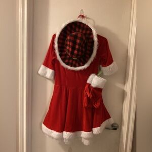 Girls Christmas, dress hat, and glove size extra large